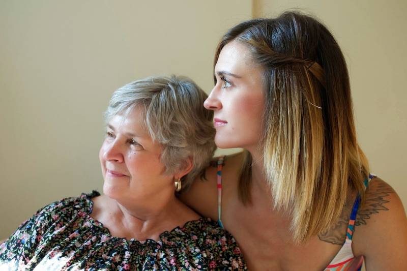 PUIS-JE ADOPTER CETTE PERSONNE AVEC LAQUELLE J'AI DES LIENS PARTICULIERS ?